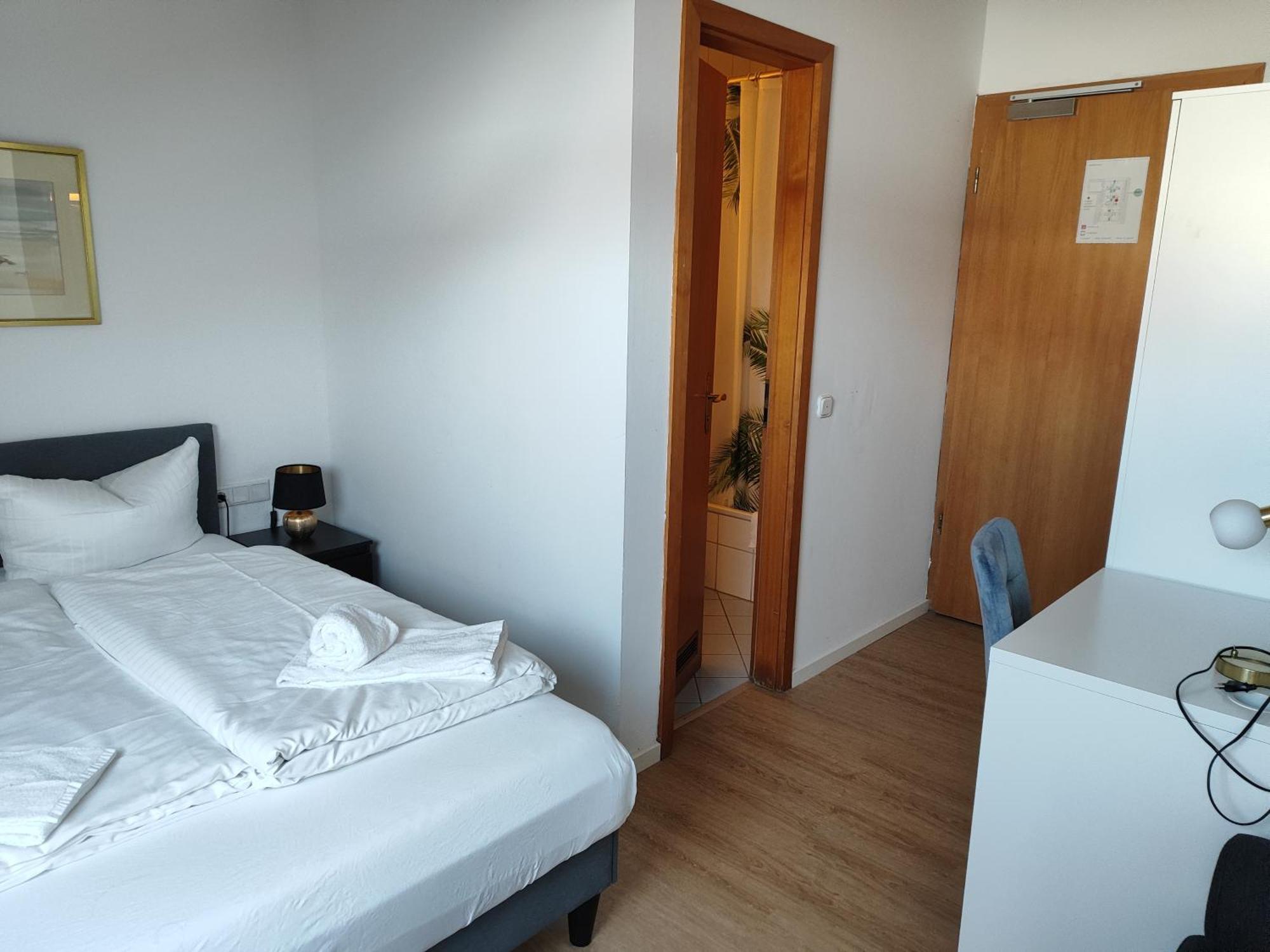 Estelada Boarding Houses Zorneding Zewnętrze zdjęcie